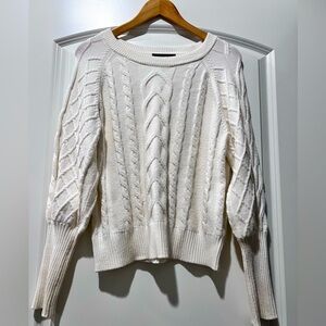 Tahari winter white cable net crewneck sweater